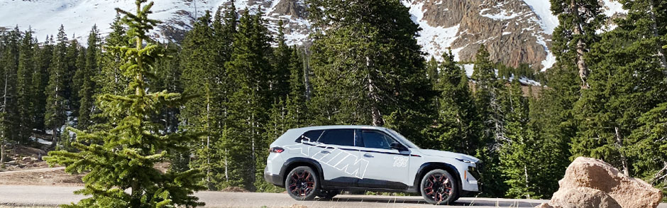 BMW XM Label Sets Pikes Peak Record